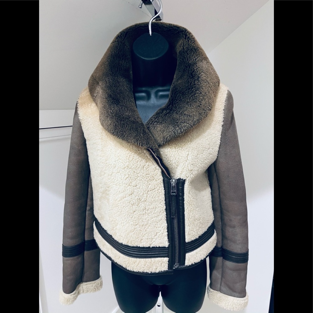 🛍 Topshop genuine sheepskin biker style jacket sz4